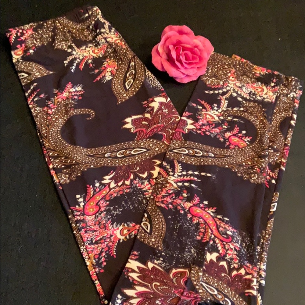 Agnes & Dora leggings NWOT